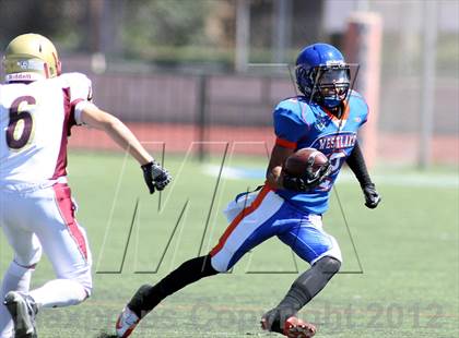 Thumbnail 1 in Westlake vs Oaks Christian (Battle for Veterans) photogallery.