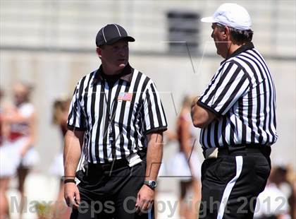 Thumbnail 1 in Westlake vs Oaks Christian (Battle for Veterans) photogallery.