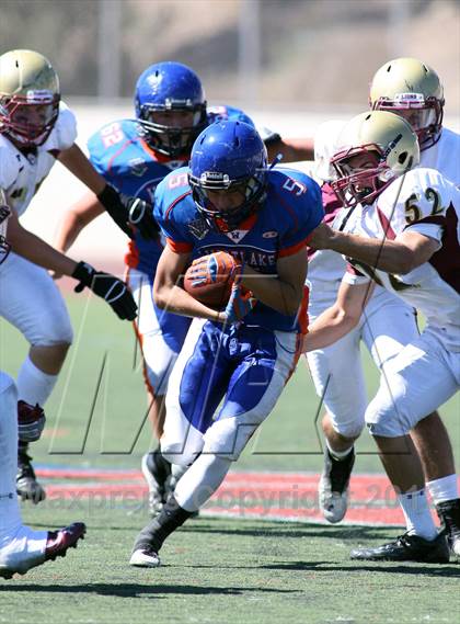Thumbnail 2 in Westlake vs Oaks Christian (Battle for Veterans) photogallery.
