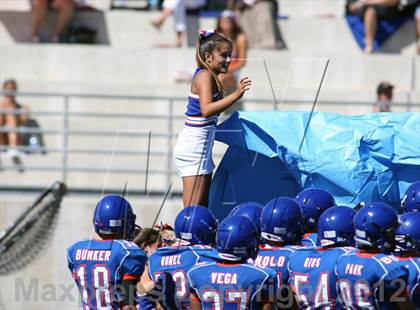 Thumbnail 2 in Westlake vs Oaks Christian (Battle for Veterans) photogallery.