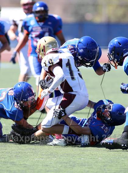 Thumbnail 2 in Westlake vs Oaks Christian (Battle for Veterans) photogallery.