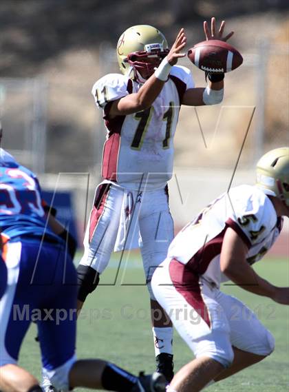 Thumbnail 3 in Westlake vs Oaks Christian (Battle for Veterans) photogallery.