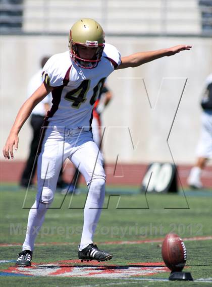 Thumbnail 2 in Westlake vs Oaks Christian (Battle for Veterans) photogallery.
