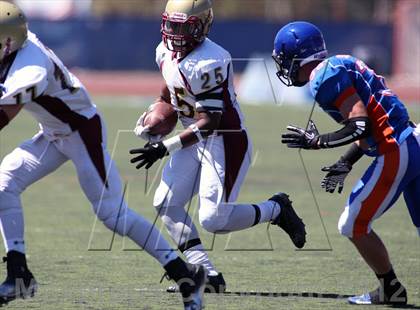 Thumbnail 3 in Westlake vs Oaks Christian (Battle for Veterans) photogallery.