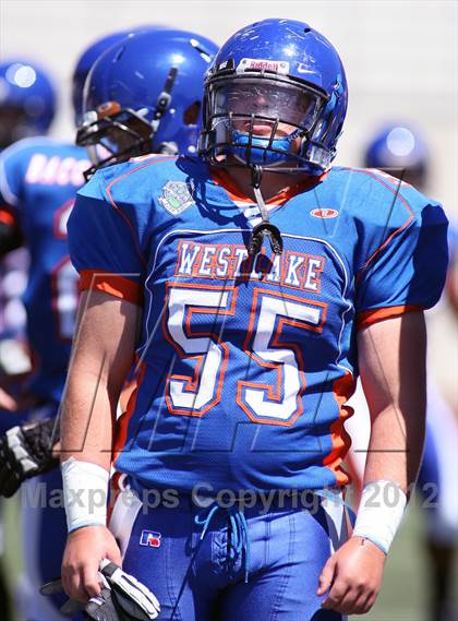 Thumbnail 3 in Westlake vs Oaks Christian (Battle for Veterans) photogallery.