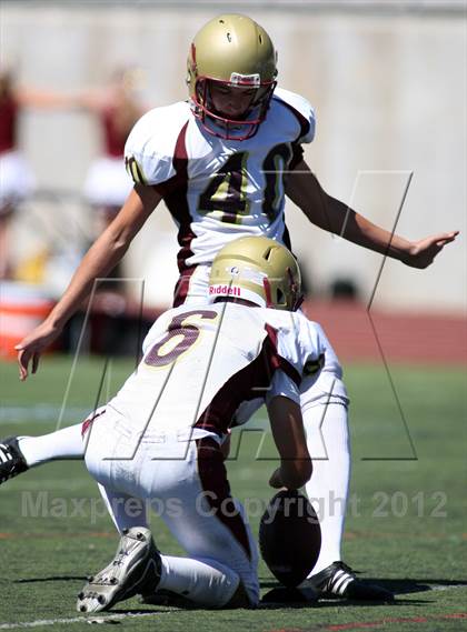 Thumbnail 1 in Westlake vs Oaks Christian (Battle for Veterans) photogallery.