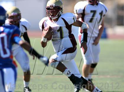Thumbnail 2 in Westlake vs Oaks Christian (Battle for Veterans) photogallery.