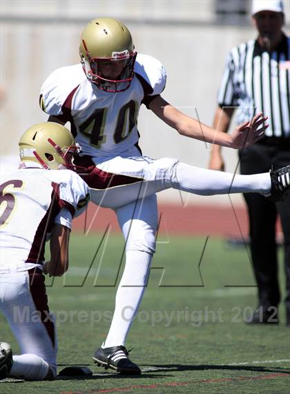 Thumbnail 2 in Westlake vs Oaks Christian (Battle for Veterans) photogallery.