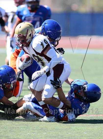 Thumbnail 3 in Westlake vs Oaks Christian (Battle for Veterans) photogallery.