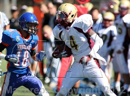 Thumbnail 2 in Westlake vs Oaks Christian (Battle for Veterans) photogallery.