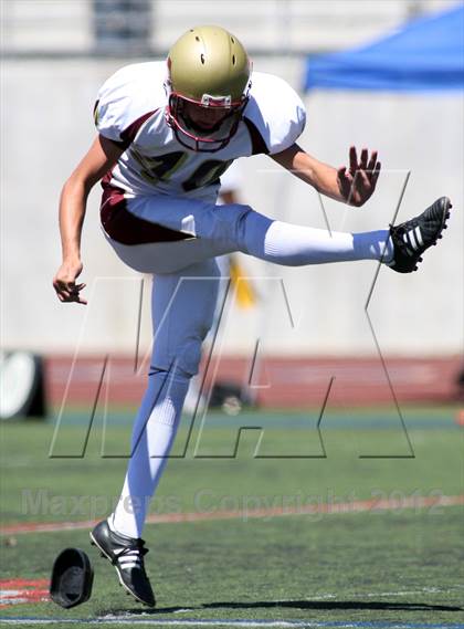 Thumbnail 3 in Westlake vs Oaks Christian (Battle for Veterans) photogallery.