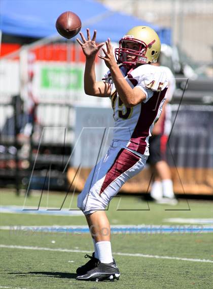 Thumbnail 1 in Westlake vs Oaks Christian (Battle for Veterans) photogallery.