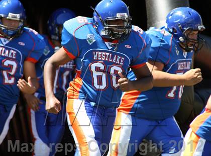 Thumbnail 2 in Westlake vs Oaks Christian (Battle for Veterans) photogallery.