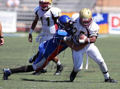 Thumbnail 1 in Westlake vs Oaks Christian (Battle for Veterans) photogallery.