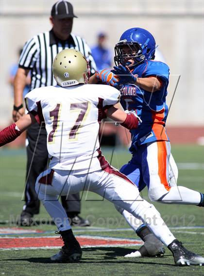 Thumbnail 1 in Westlake vs Oaks Christian (Battle for Veterans) photogallery.