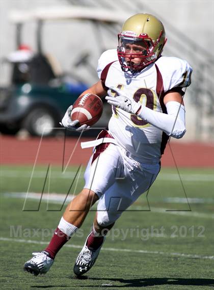 Thumbnail 3 in Westlake vs Oaks Christian (Battle for Veterans) photogallery.