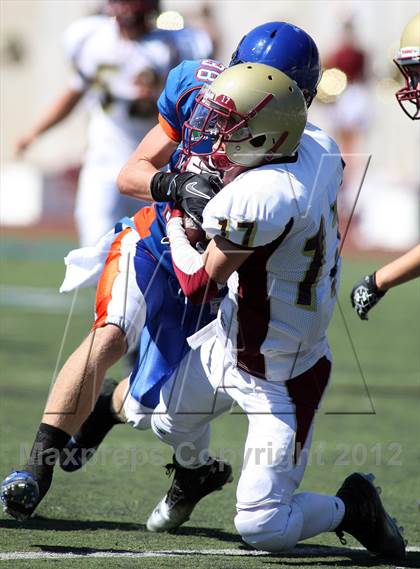 Thumbnail 3 in Westlake vs Oaks Christian (Battle for Veterans) photogallery.