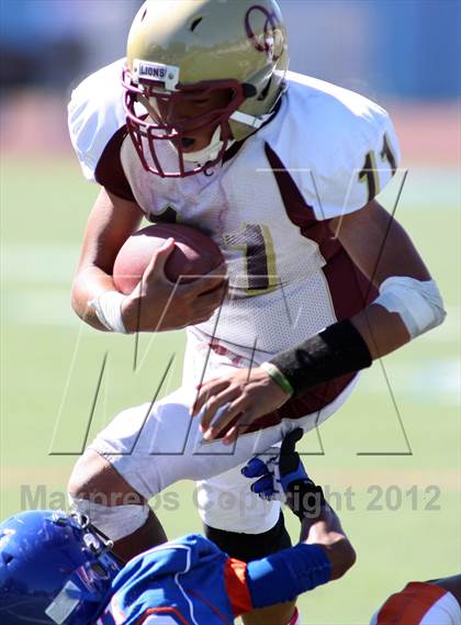 Thumbnail 3 in Westlake vs Oaks Christian (Battle for Veterans) photogallery.