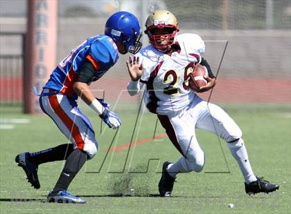 Thumbnail 2 in Westlake vs Oaks Christian (Battle for Veterans) photogallery.