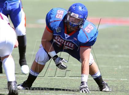 Thumbnail 2 in Westlake vs Oaks Christian (Battle for Veterans) photogallery.