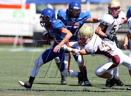 Thumbnail 2 in Westlake vs Oaks Christian (Battle for Veterans) photogallery.