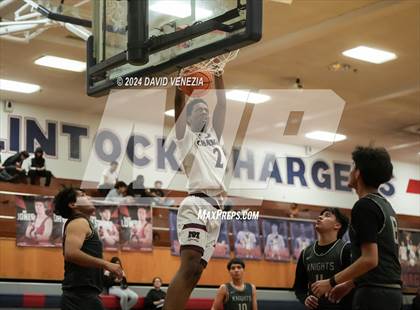 Thumbnail 1 in Metro Tech @ McClintock photogallery.