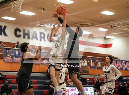 Thumbnail 3 in Metro Tech @ McClintock photogallery.