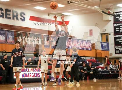 Thumbnail 3 in Metro Tech @ McClintock photogallery.