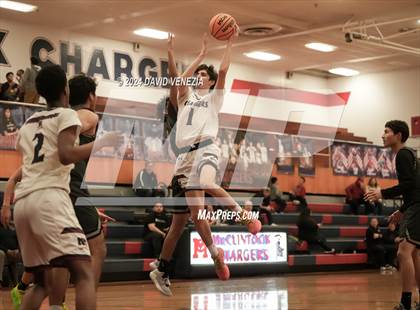 Thumbnail 3 in Metro Tech @ McClintock photogallery.