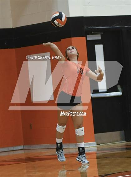 Thumbnail 3 in Sullivan Central @ Elizabethton photogallery.