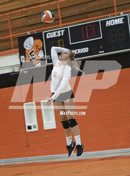 Thumbnail 2 in Sullivan Central @ Elizabethton photogallery.