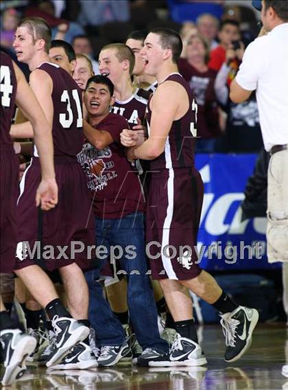 Thumbnail 2 in Tenaha vs. Eula (UIL 1A Final) photogallery.