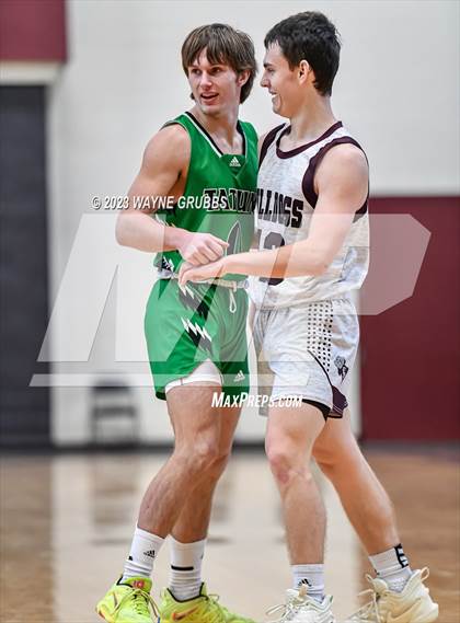 Thumbnail 1 in Tatum vs. Flatonia (Holiday Hoops Classic) photogallery.
