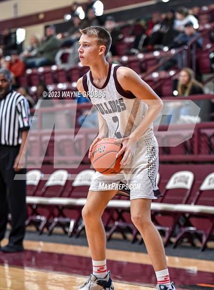 Thumbnail 3 in Tatum vs. Flatonia (Holiday Hoops Classic) photogallery.