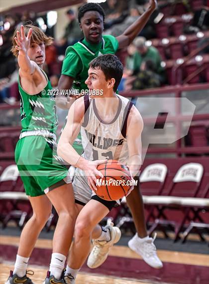 Thumbnail 3 in Tatum vs. Flatonia (Holiday Hoops Classic) photogallery.