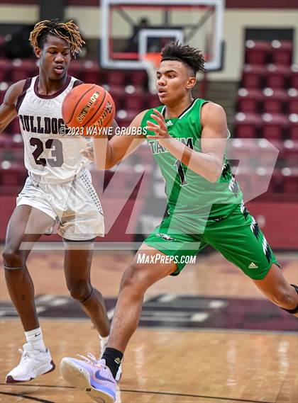 Thumbnail 1 in Tatum vs. Flatonia (Holiday Hoops Classic) photogallery.