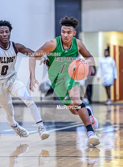 Thumbnail 3 in Tatum vs. Flatonia (Holiday Hoops Classic) photogallery.