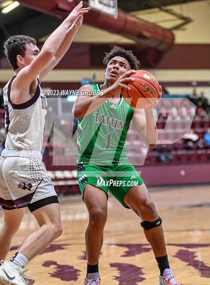 Thumbnail 1 in Tatum vs. Flatonia (Holiday Hoops Classic) photogallery.