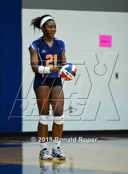 Thumbnail 3 in Sulphur Springs @ Sachse photogallery.