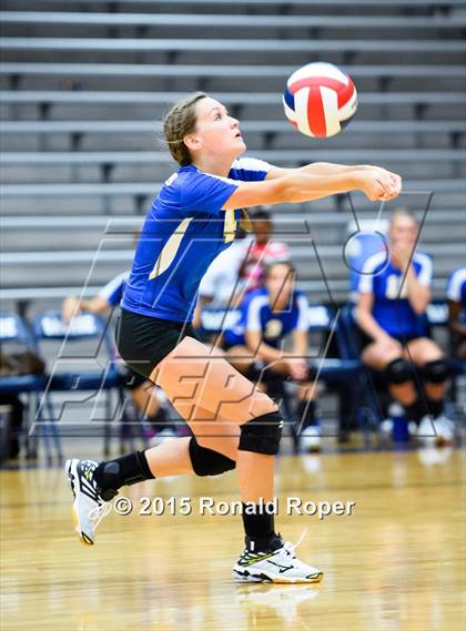 Thumbnail 2 in Sulphur Springs @ Sachse photogallery.