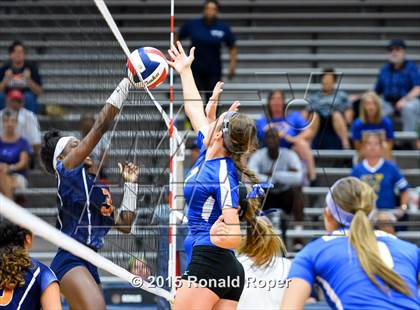 Thumbnail 1 in Sulphur Springs @ Sachse photogallery.