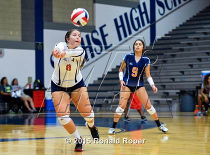 Thumbnail 3 in Sulphur Springs @ Sachse photogallery.