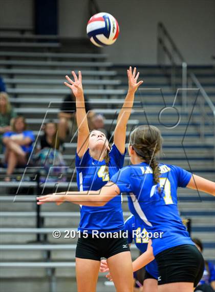 Thumbnail 3 in Sulphur Springs @ Sachse photogallery.