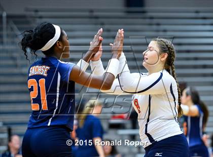 Thumbnail 2 in Sulphur Springs @ Sachse photogallery.