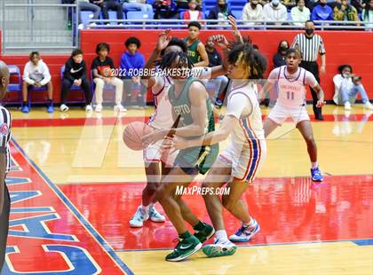 Thumbnail 3 in DeSoto @ Duncanville photogallery.