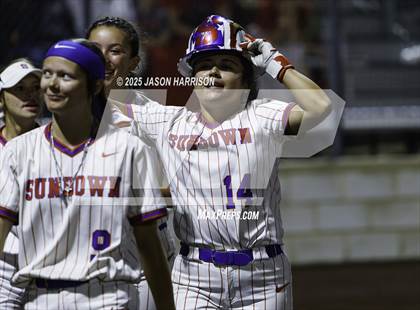 Thumbnail 1 in Sundown vs. Muenster (UIL Softball 2A Region 2 Semifinal Game 1) photogallery.