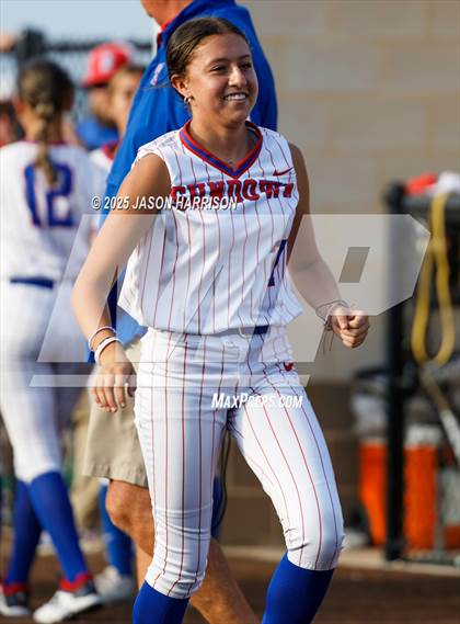 Thumbnail 1 in Sundown vs. Muenster (UIL Softball 2A Region 2 Semifinal Game 1) photogallery.