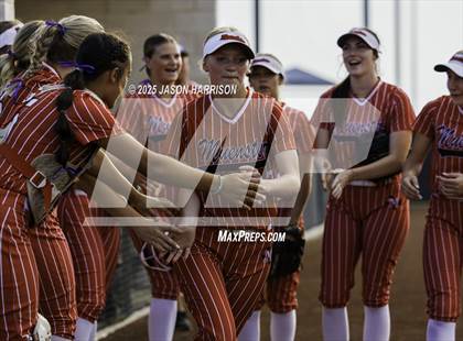 Thumbnail 3 in Sundown vs. Muenster (UIL Softball 2A Region 2 Semifinal Game 1) photogallery.