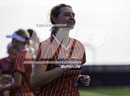 Thumbnail 2 in Sundown vs. Muenster (UIL Softball 2A Region 2 Semifinal Game 1) photogallery.