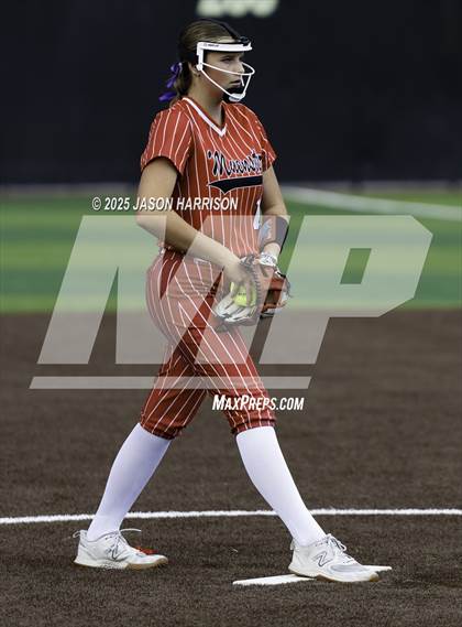 Thumbnail 3 in Sundown vs. Muenster (UIL Softball 2A Region 2 Semifinal Game 1) photogallery.